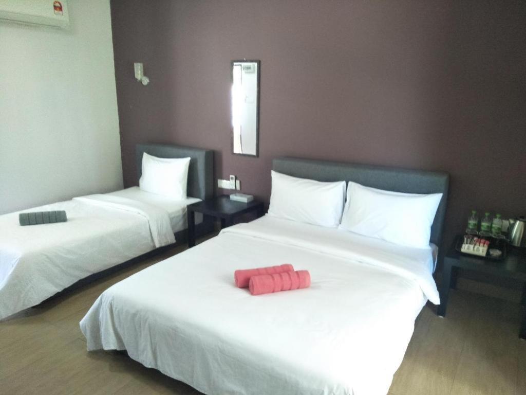 Red Coral Cottage Langkawi Bagian luar foto